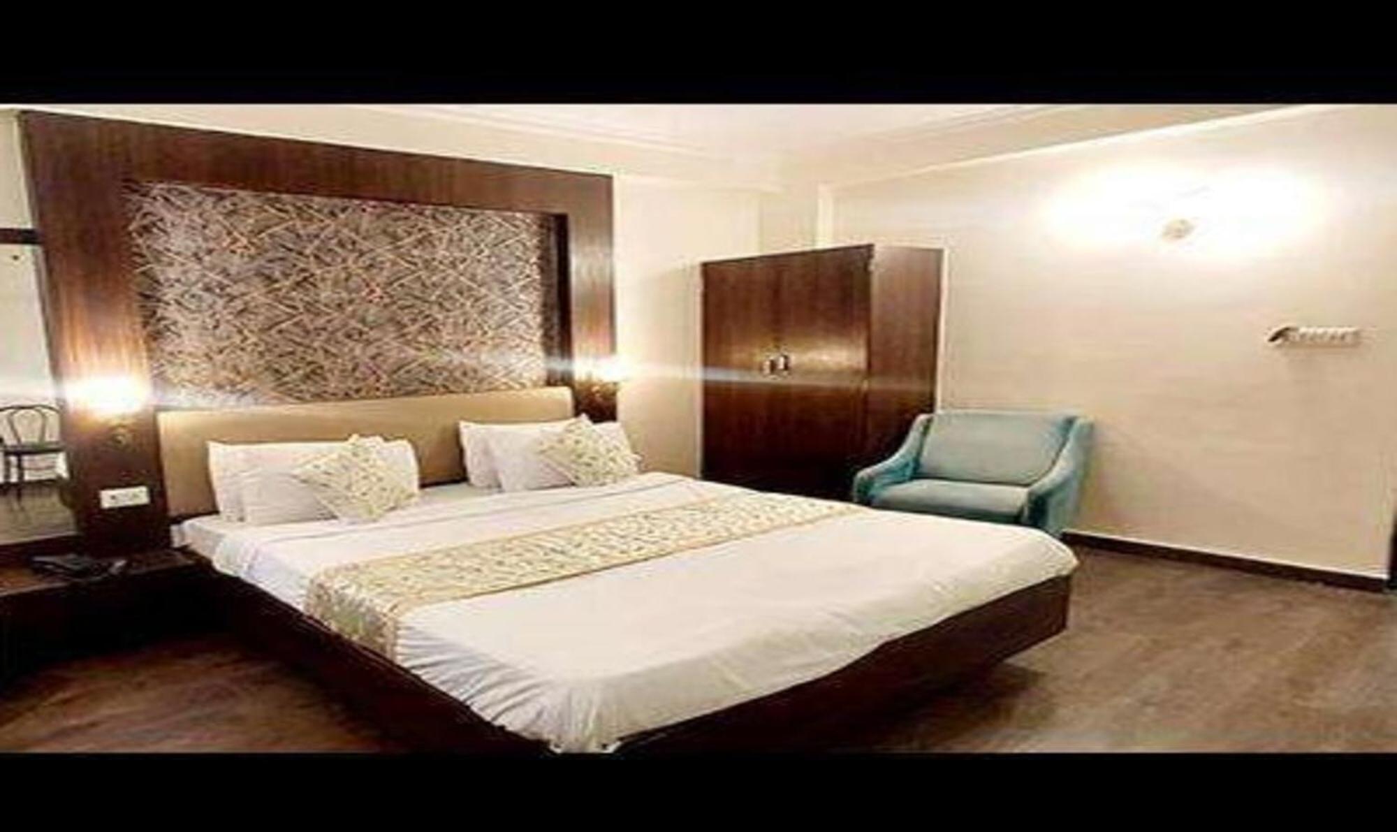 Fabhotel Prime Garden View Τζαϊπούρ Εξωτερικό φωτογραφία